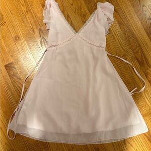 Chic Blush Mini Dress with Lace Detail